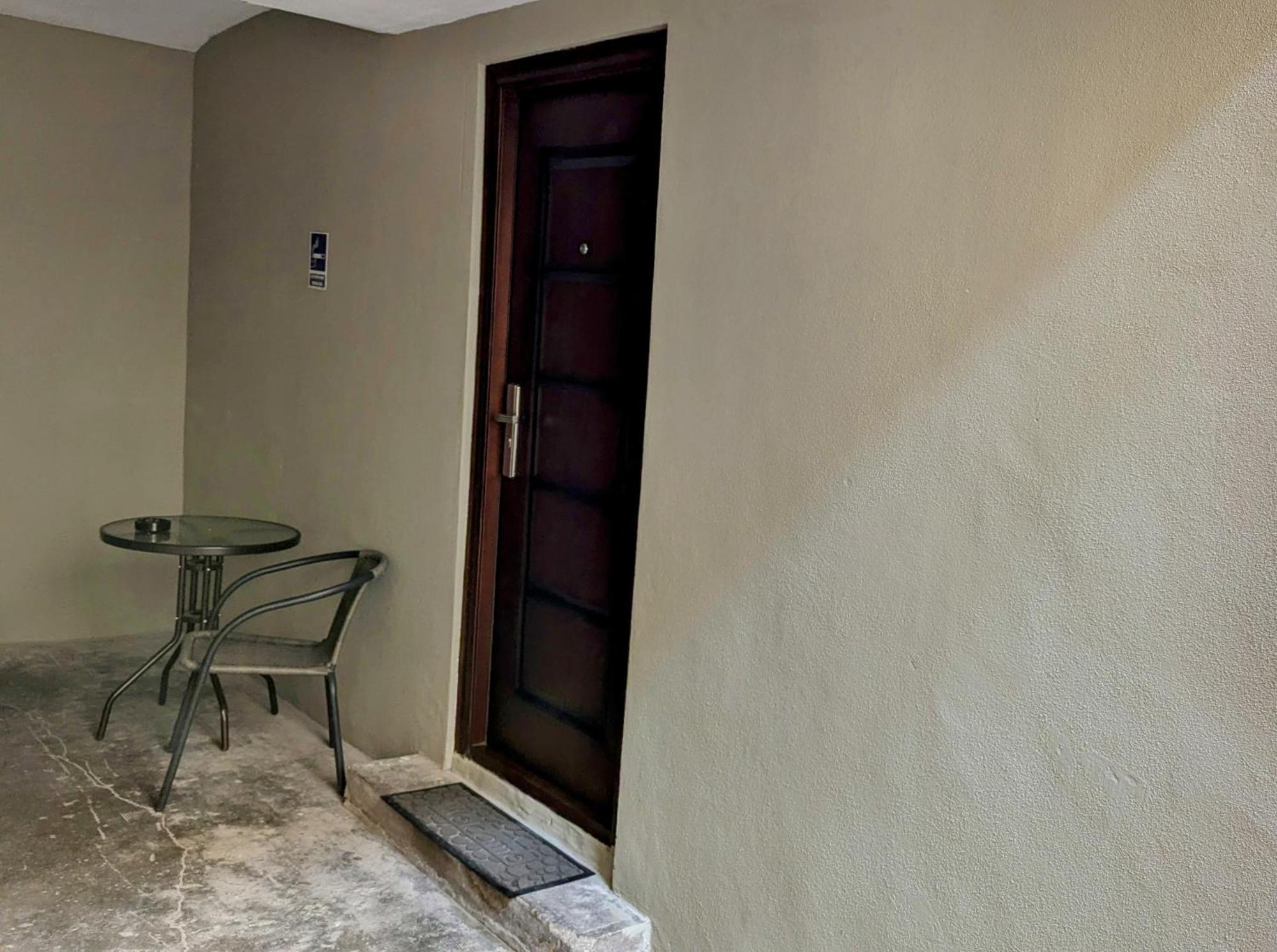 Apartment The -